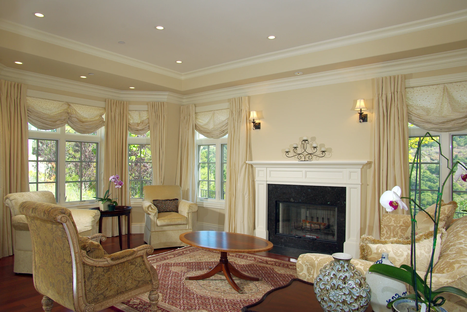 Hillsborough Manor - Image 6
